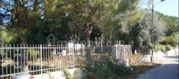 805m² Land in Syracuse, Italy No. 297889 3