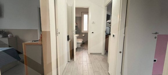 4-Zimmer Haus in Sassuolo, Italy, Nr. 31480 15