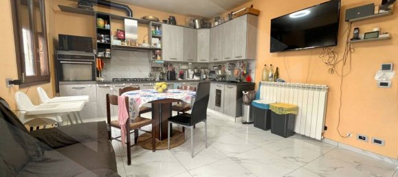 4-Zimmer Haus in Sassuolo, Italy, Nr. 31480 8