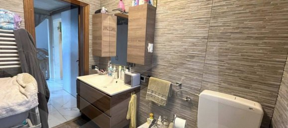 4-Zimmer Haus in Sassuolo, Italy, Nr. 31480 13