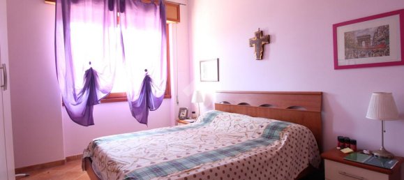 Квартира с 3 спальнями в Помеция, Италия № 359949 2