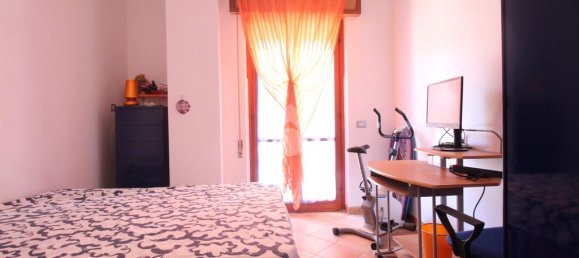 Квартира с 3 спальнями в Помеция, Италия № 359949 4