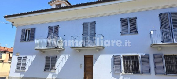 2 bedrooms Apartment in Piobesi Torinese, Italy No. 303218 4