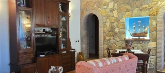 6-Zimmer Wohnung in Monte Romano, Italy, Nr. 303406 6