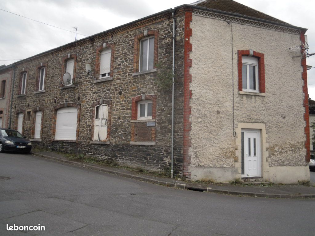 Apartamento de 9 dormitorios en Revin, France No. 78262