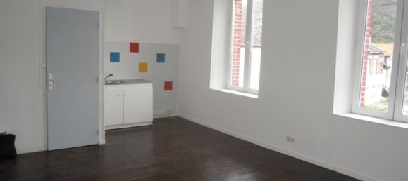 Apartamento de 9 dormitorios en Revin, France No. 78262 3