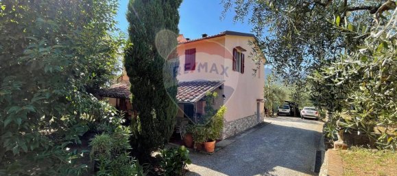 9-salle Maison à Calci, Italy No. 213115 8