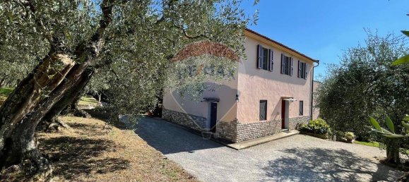 9-salle Maison à Calci, Italy No. 213115 9