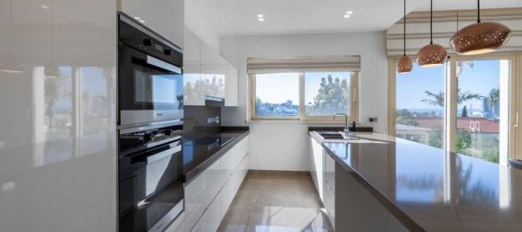 5 chambres Villa à Germasogeia, Cyprus No. 83352 10