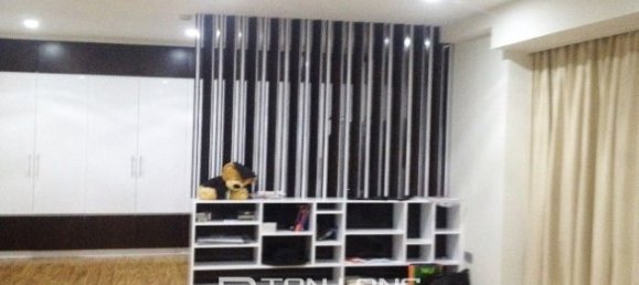 4 bedrooms Apartment in Tay Ho, Vietnam No. 217 10
