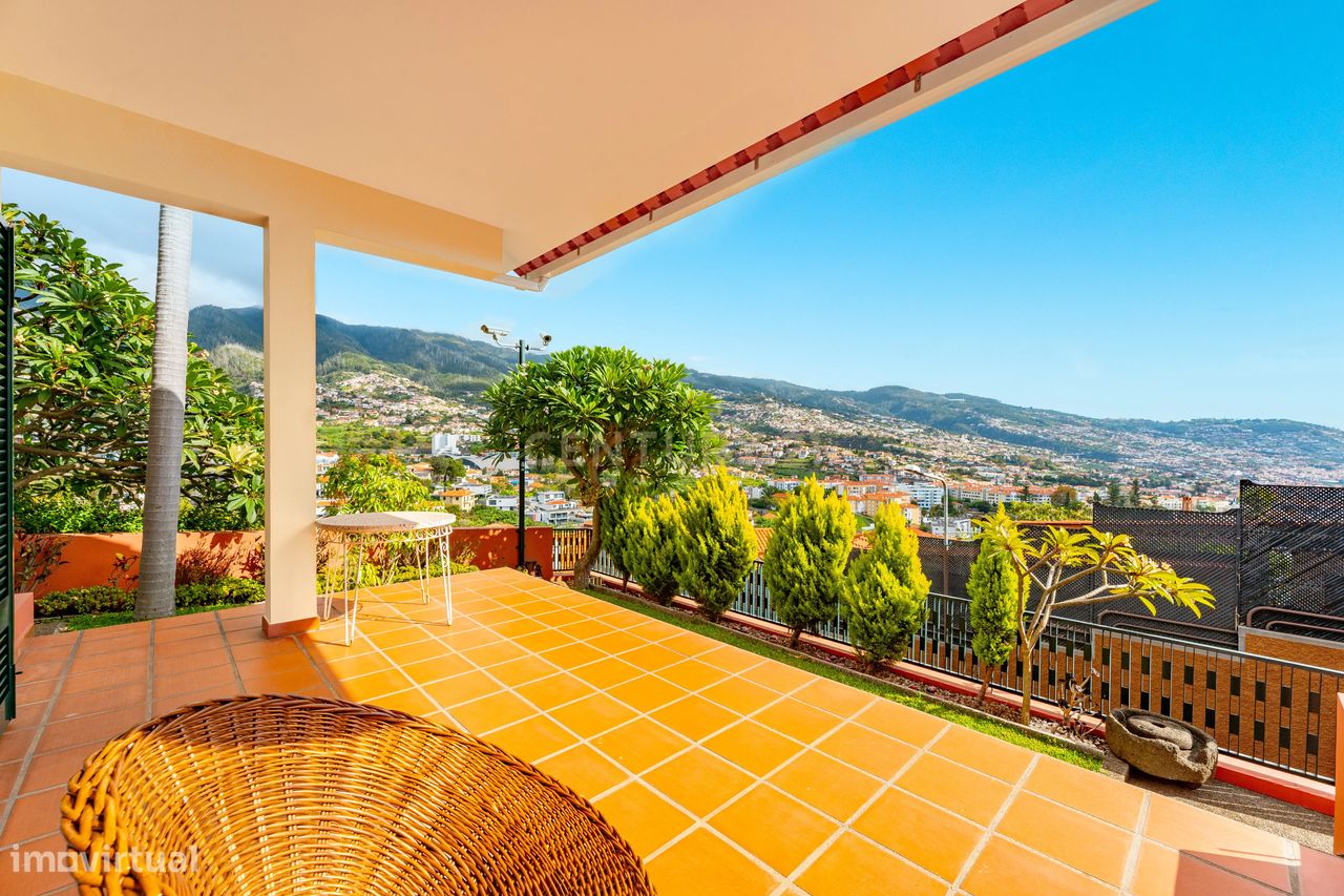 Casa T4 em Funchal, Portugal N.º 126495