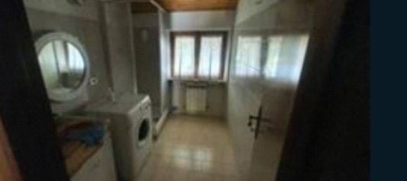 3 rooms Apartment in Frontone, Italy No. 11064 5