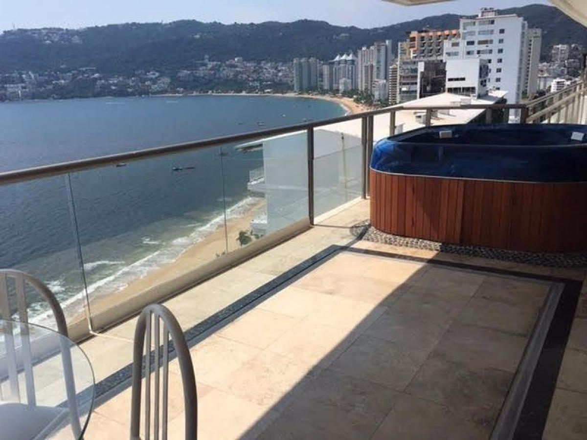 4 bedrooms Apartment in Guerrero, Mexico No. 171816