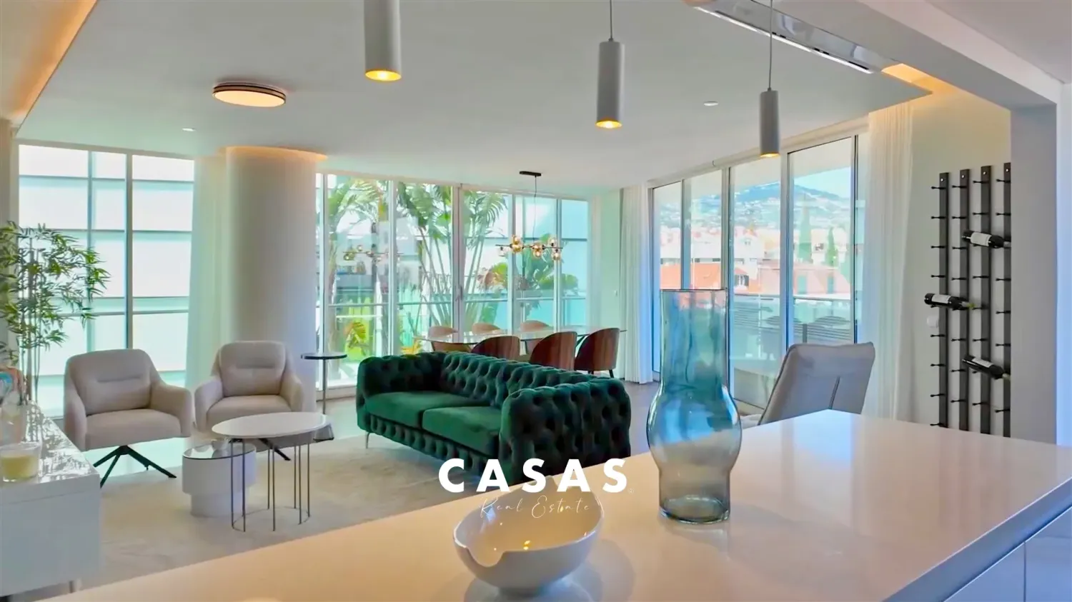 Apartamento de 4 dormitorios en Funchal, Portugal No. 159778