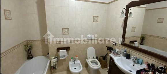 Apartamento de 3 dormitorios en Poggiorsini, Italy No. 37448 41