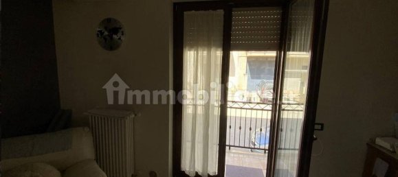 Apartamento de 3 dormitorios en Poggiorsini, Italy No. 37448 9