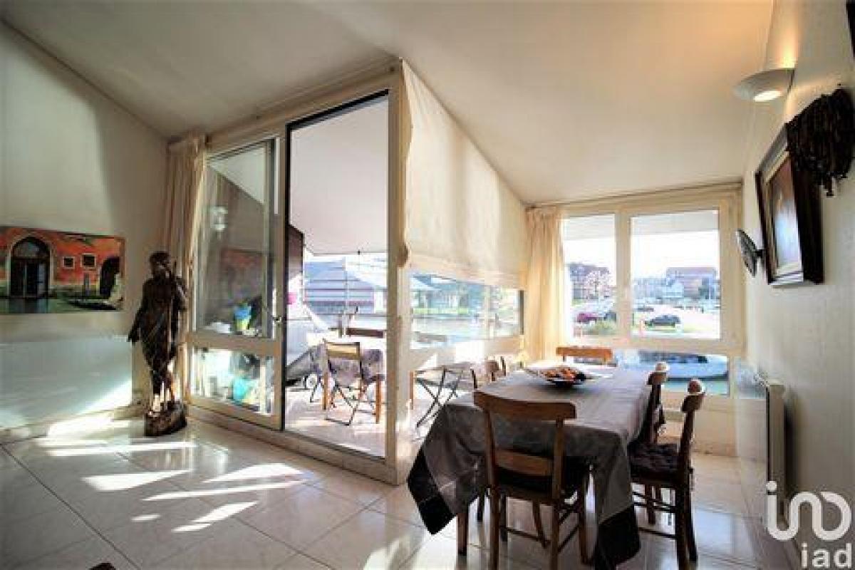 4 bedrooms Condo in Deauville, France No. 24135