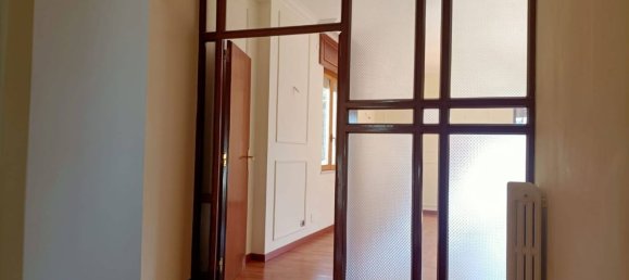 4 rooms Apartment in Taranto, Italy No. 115004 17