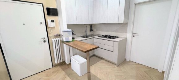 3غرفة شقة في Bologna, Italy رقم 17500 4