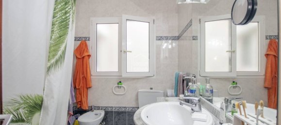 5 Schlafzimmer Wohnung in Mahon, Spain, Nr. 5035 10