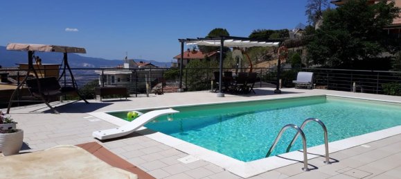 5غرفة فيلا في Acuto, Italy رقم 189931 3