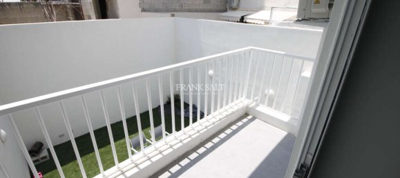 3 bedrooms Apartment in Swieqi, Malta No. 9564 2