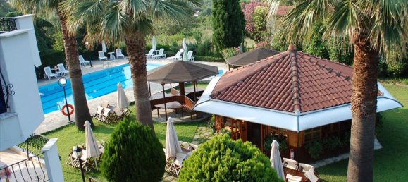 455m² Townhouse in Pieria, Greece No. 7513 2