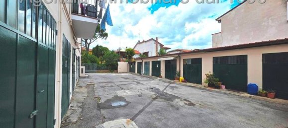 Garaje en Montecatini Terme, Italy 20 m² No. 351291 3