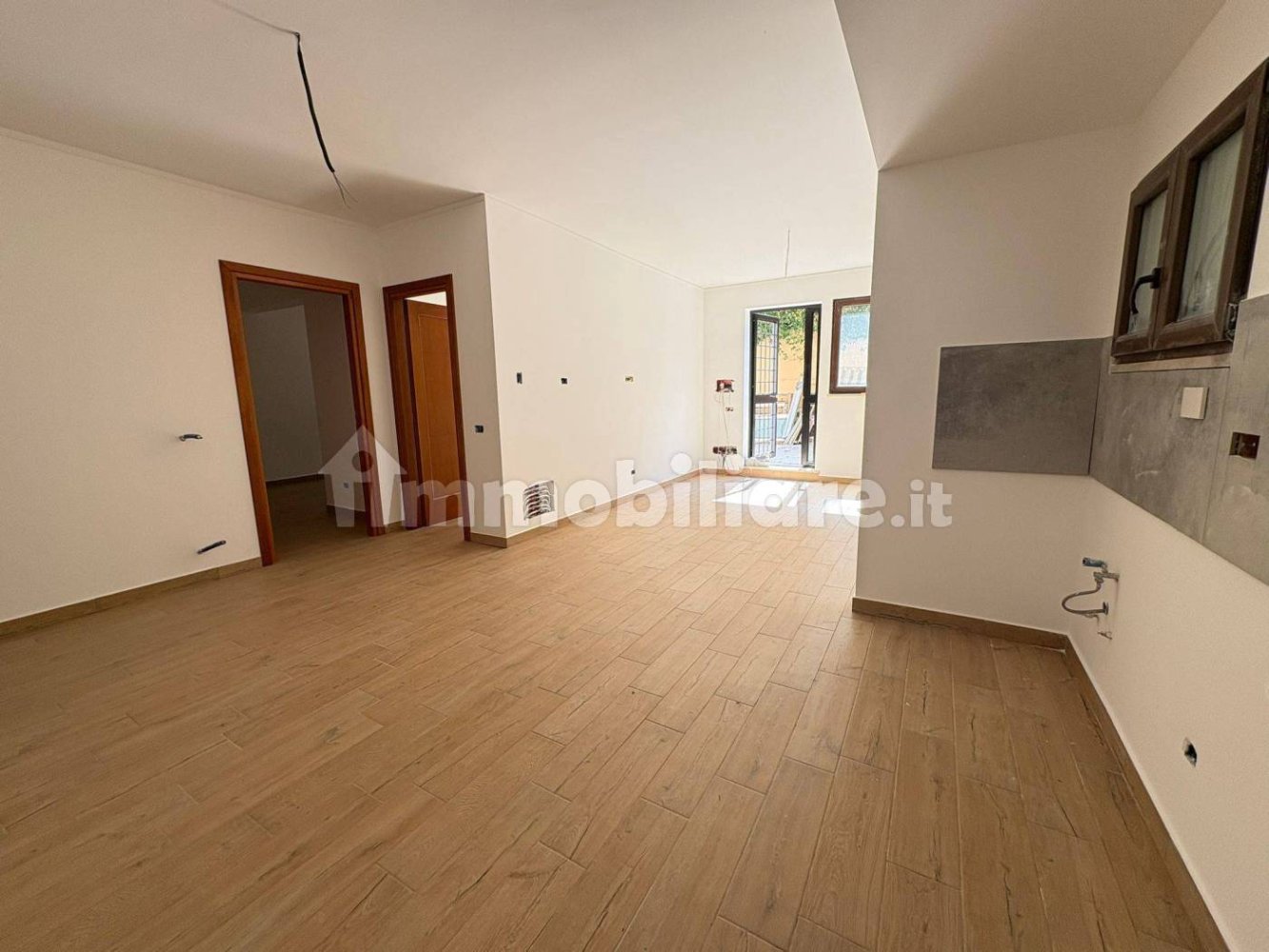 2 Schlafzimmer Wohnung in Fonte Nuova, Italy, Nr. 279002
