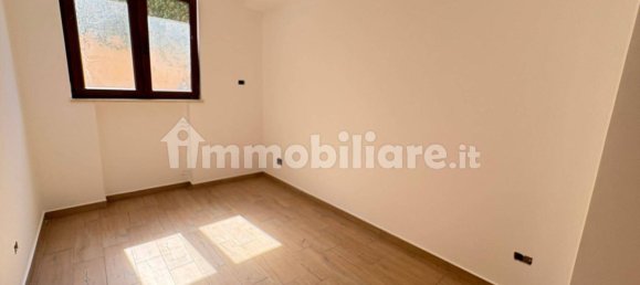 2 Schlafzimmer Wohnung in Fonte Nuova, Italy, Nr. 279002 6