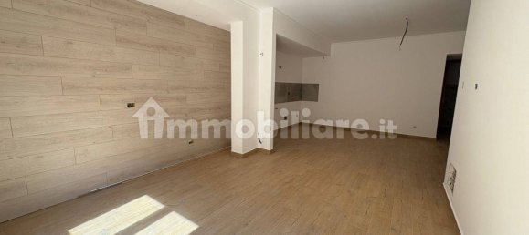 2 Schlafzimmer Wohnung in Fonte Nuova, Italy, Nr. 279002 4