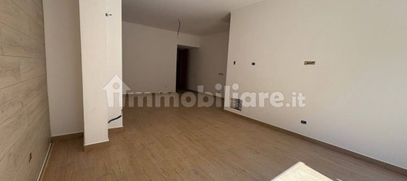 2 Schlafzimmer Wohnung in Fonte Nuova, Italy, Nr. 279002 5