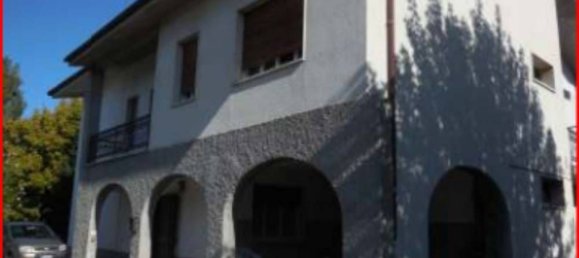 3 rooms Apartment in San Giovanni in Persiceto, Italy No. 306777 2