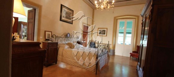 3 bedrooms Penthouse in Sarzana, Italy No. 90239 30