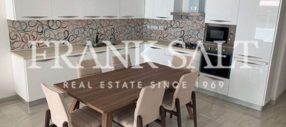 2 Schlafzimmer Penthouse in Saint Paul's Bay, Malta, Nr. 2381 7