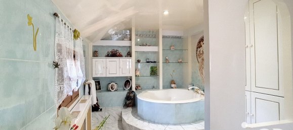 Casa de 10 habitaciónes en Varennes-Changy, France No. 56192 15