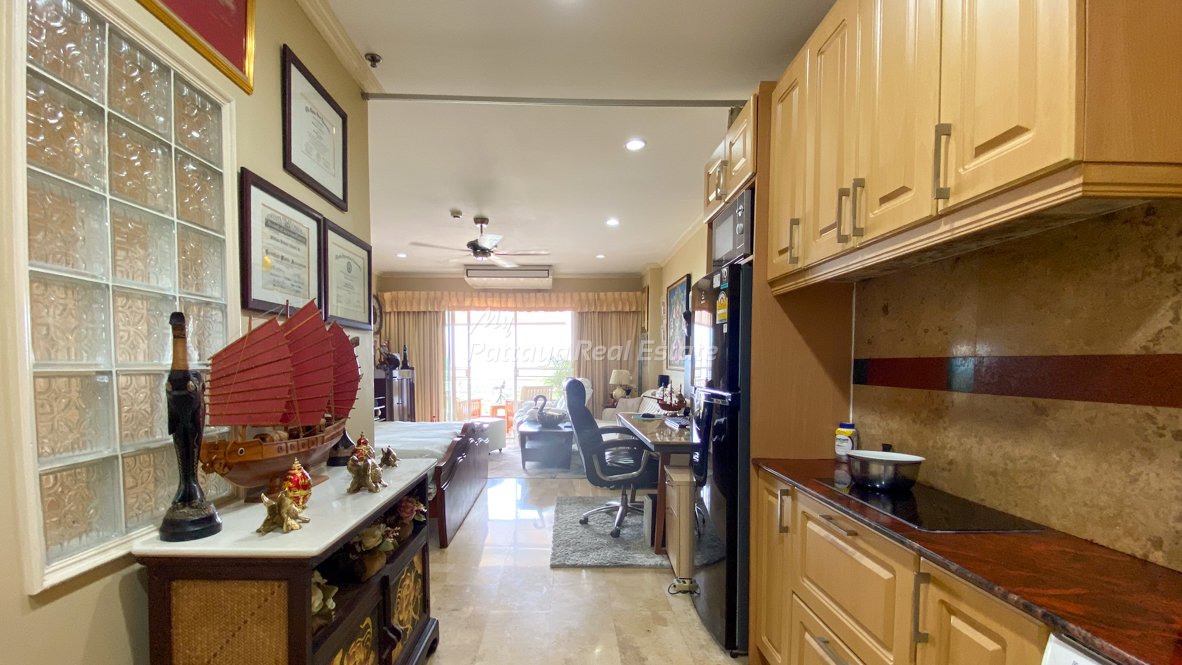 Studio à condo à Bang Lamung, Thailand No. 63162