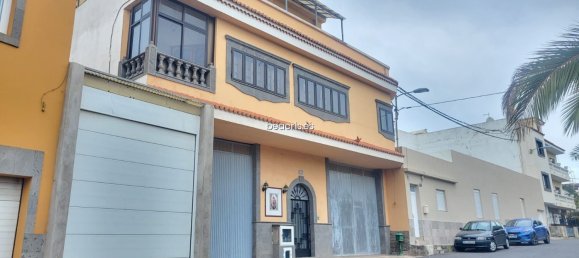 4 chambres Maison à Las Palmas De Gran Canaria, Spain No. 73190 2