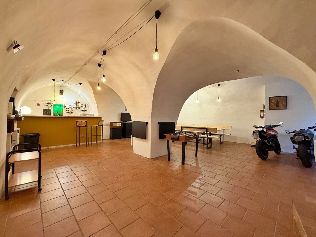 Коммерческая недвижимость 90м² в Орте, Италия № 287737