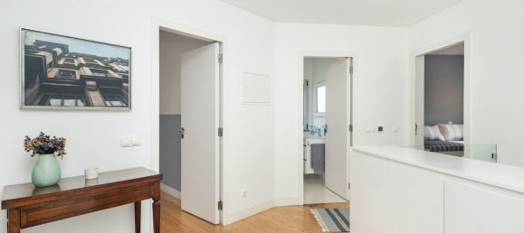 5 bedrooms Villa in Cascais, Portugal No. 104358 9