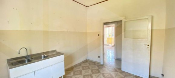 3 bedrooms Apartment in Pozzuoli, Italy No. 34301 36