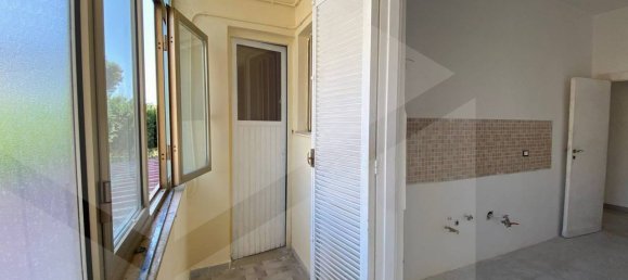 3 bedrooms Apartment in Pozzuoli, Italy No. 34301 15