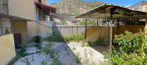 3 bedrooms Apartment in Pozzuoli, Italy No. 34301 17