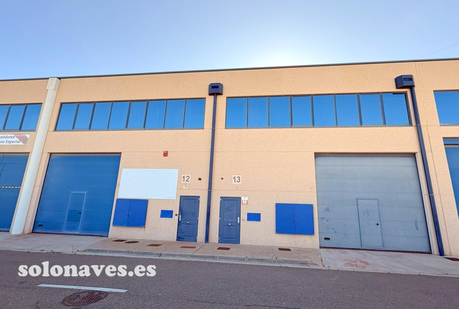 Lagerhaus in Cuarte de Huerva, Spain 624m², Nr. 200674