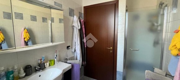 Apartamento T4 em Mantua, Italy N.º 381839 16