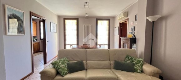 4 Schlafzimmer Wohnung in Mantua, Italy, Nr. 381839 27
