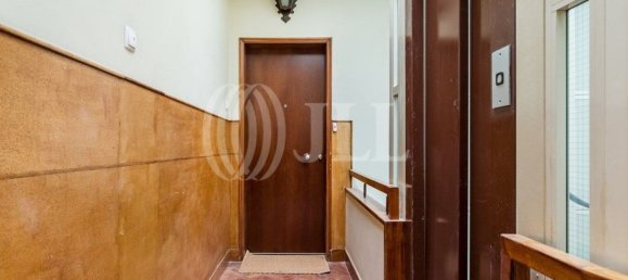 1520m² Building in Lisbon, Portugal No. 60154 15