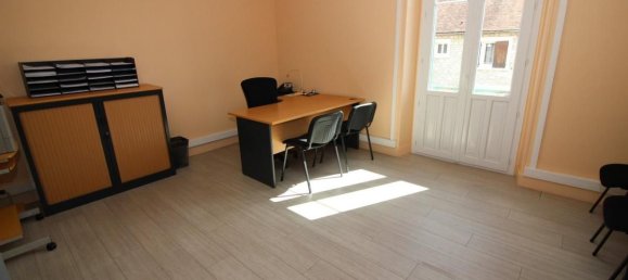 Дом с 2 спальнями в Сен-э-Марн, Франция № 180601 17