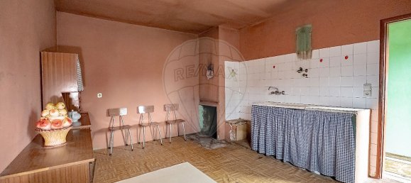 3 bedrooms House in Arrifana, Portugal No. 36347 22