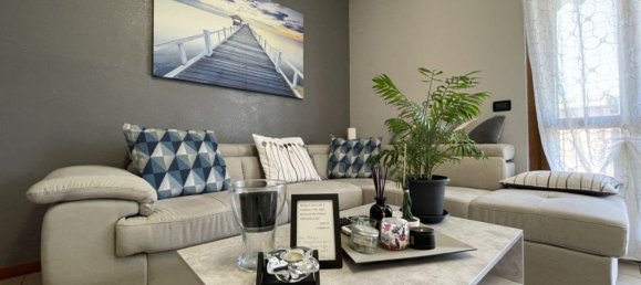 3 rooms Apartment in Capriolo, Italy No. 258802 4